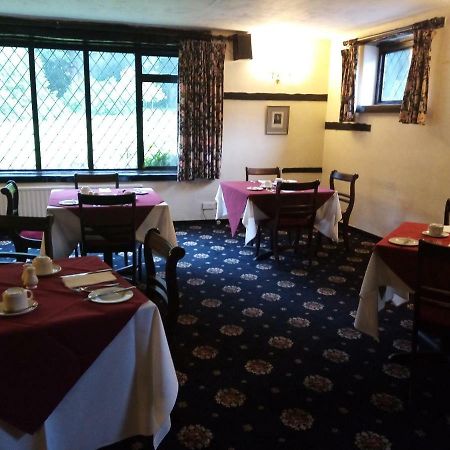 The Regency Hotel Copthorne  エクステリア 写真